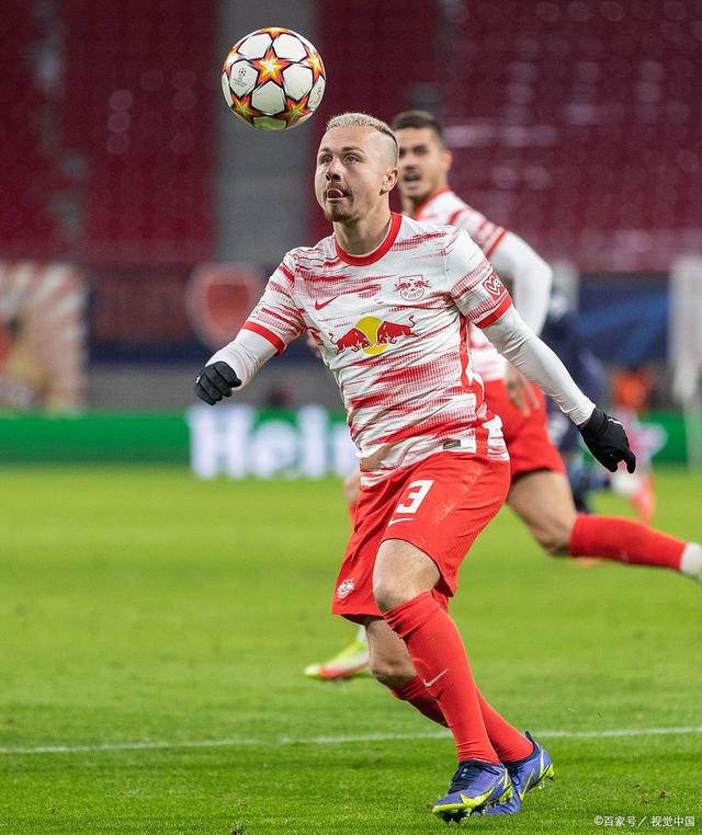 莱比锡球员发挥出色，轻松战胜对手保持不败