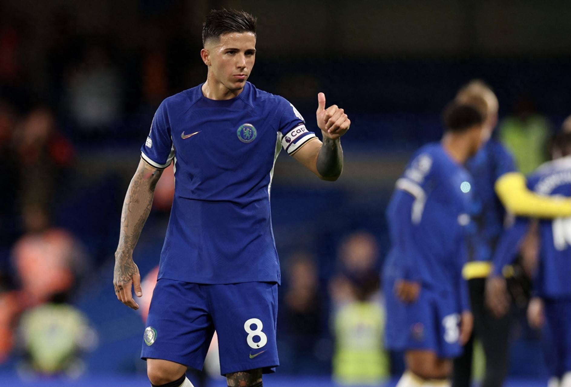 切尔西豪取五连胜，欧冠比赛杀出重围